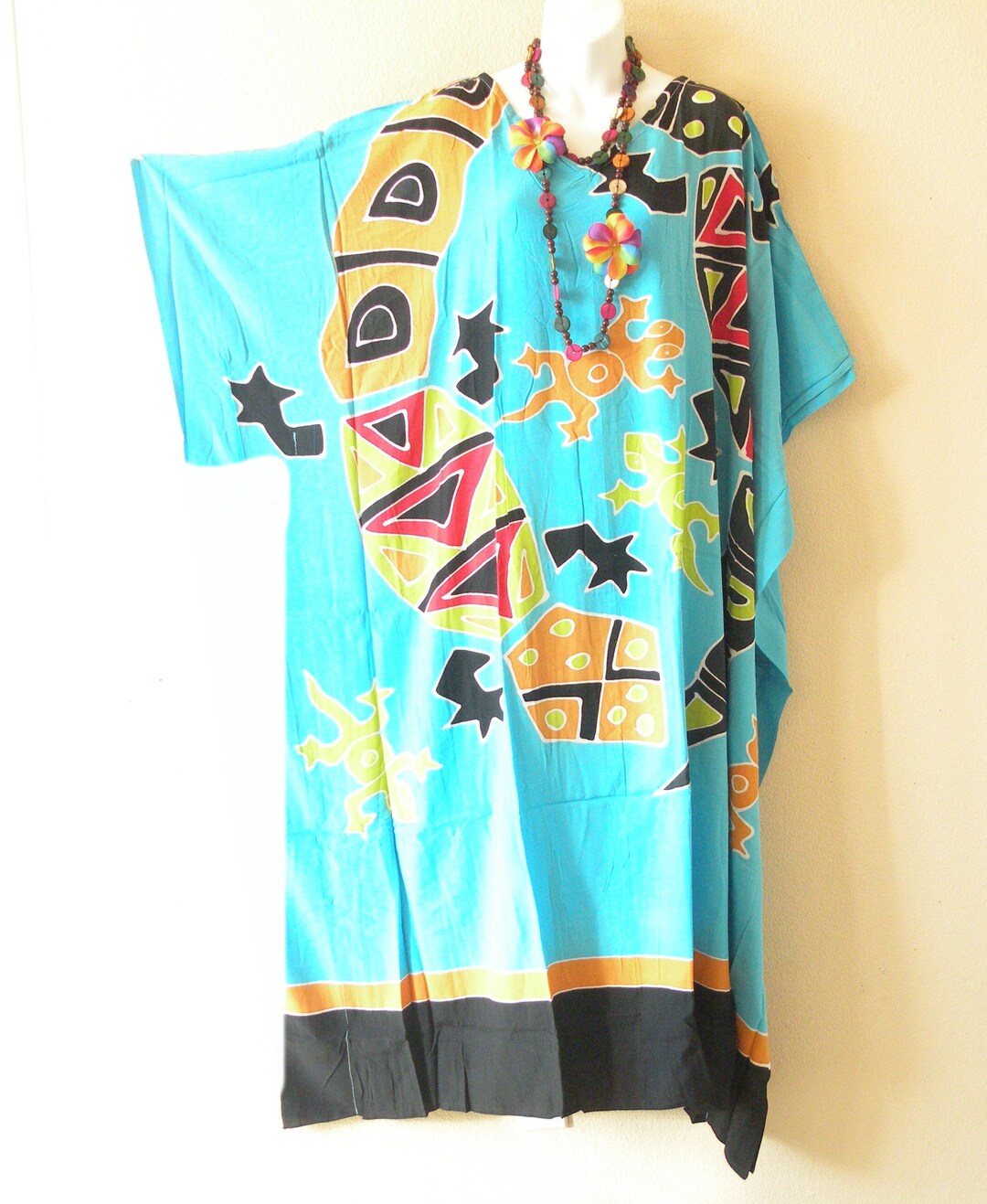 KG51 Multi Color Gecko Lizard Batik Hand Painted Plus Size Comfortable ...