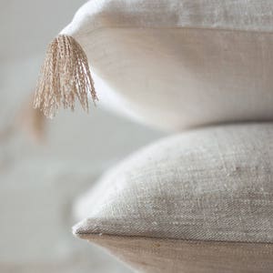 Light natural luxury linen pillow cover / stonewashed linen pillows / decorative linen pillow /linen cushions/linen pillow case/linen fabric