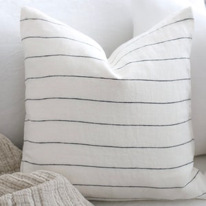 Black stripe linen pillow cover / Ivory stripe linen pillow cover/white linen pillow cover with stripes/linen pillow covers/linen cushion