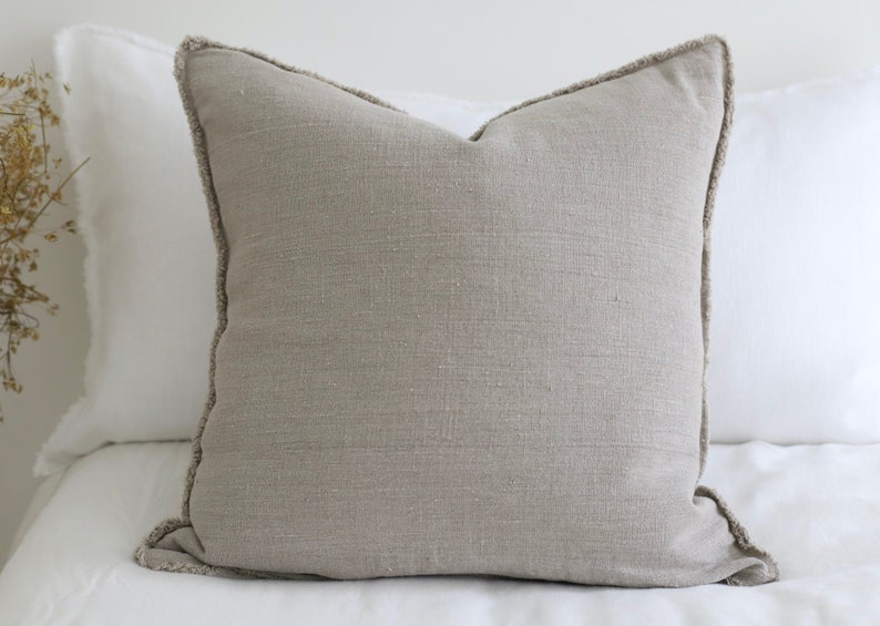 Natural fringe linen pillow cover / White luxury fringe linen pillow cover / Fringe linen pillow / Fringe linen cushion / linen pillow cover zdjęcie 2