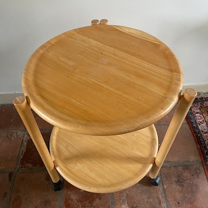 Opvouwbare trolley, opklapbare serveerwagen / theewagen / bijzettafel.  Afneembare dienbladen, waaronder een “Lazy Susan” op draaiplateau.