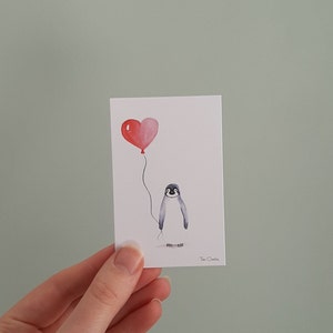 Set of 5 gifttags with watercolour penguin print including ribbon. Giftwrapping, Babyshower.