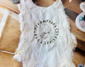 Futhark Runes Raven Skull & Moon Rabbit Hide Altar Cloth – Norse Pagan Ritual Centerpiece Mat – Genuine Fur (12&quot;–16″)