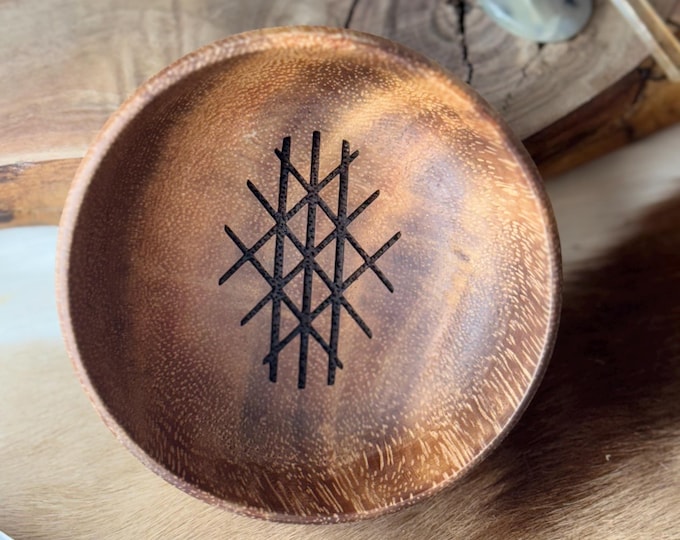 Web of Wyrd Symbol Engraved Acacia Key Ring Wallet Coin Bowl Pagan Occult Witchy Spiritual Gift Idea Valet Tray Altar Decor Crystal Bowl