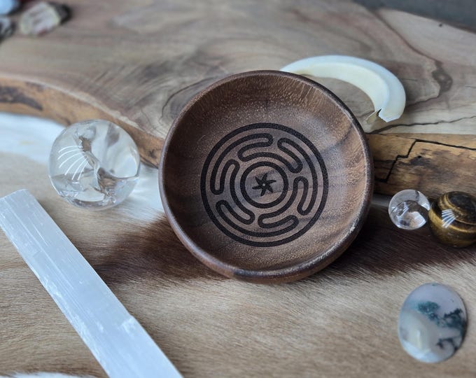 Hecate's Wheel Engraved Acacia Wood Bowl - Pagan Altar Decor