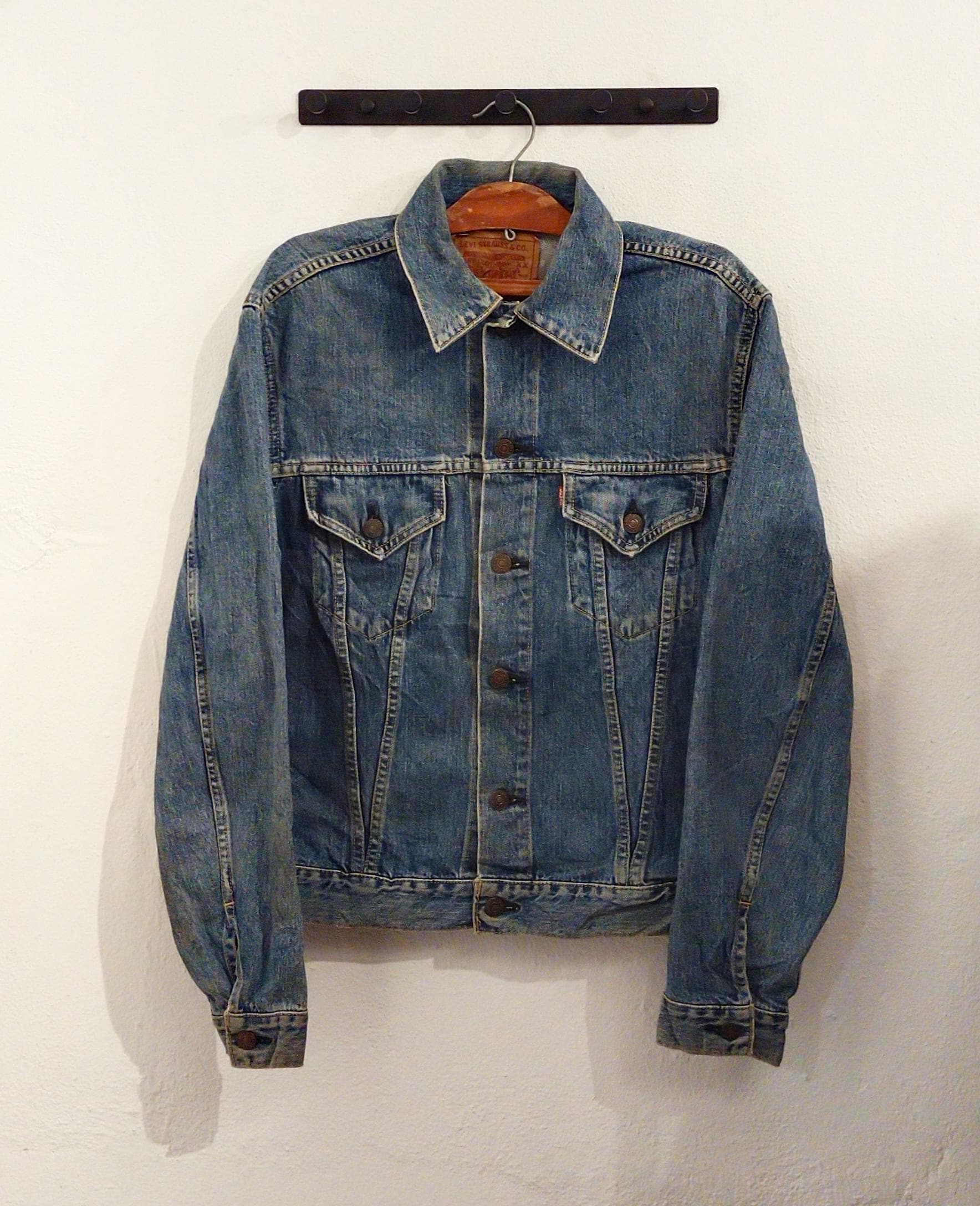 90s 日本製 levis jacket トラッカージャケット big e Vintage 90s Levi's Big E Type III Trucker Jacket – Made in Japan