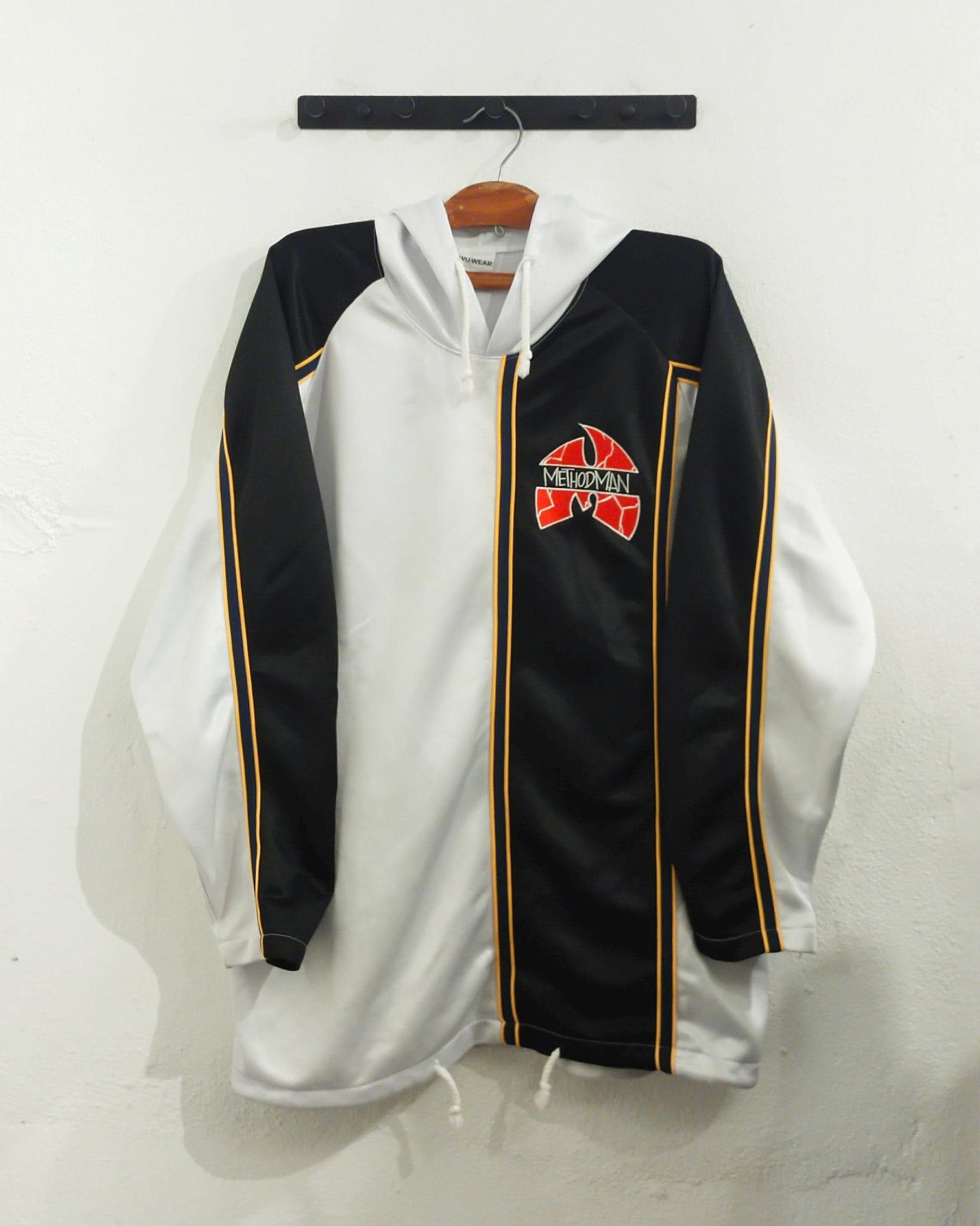 Vintage wu tang clan hoodie - Etsy 日本