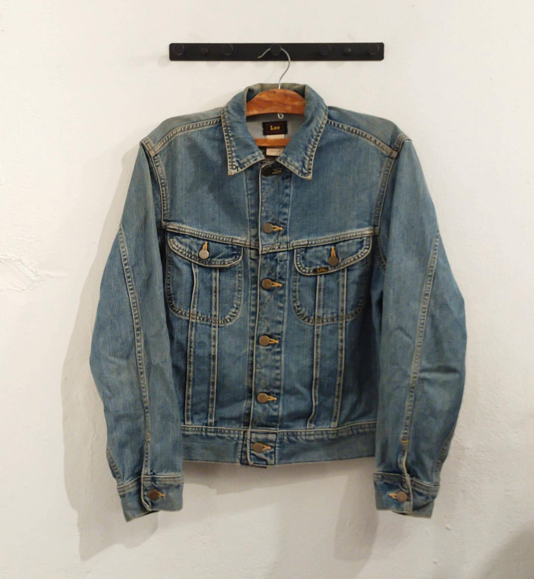 Vintage 1990s Lee Riders Left-hand Denim Jacket — Size M (japan