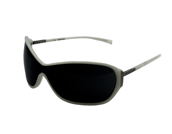 Fashion 2025 eyewear authentic