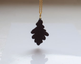 Leaf felt necklace, autumn pendant, elegant jewelry brown leaf necklace