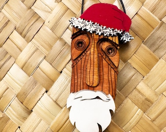 Bemused Tiki Santa Ornament - Santa's Had A Rough Year!