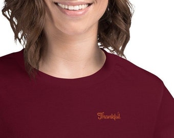 Thankful Shirt for Women Long Sleeve, Casual Thanksgiving Outfit Idea, Embroidered Tee Shirt Gift for Mom, Cute Gift Idea for Teacher