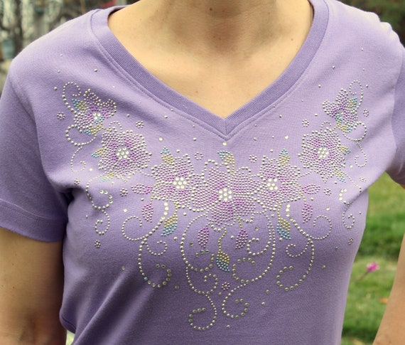 Rhinestone  Lavender Purple Flowers and Swirls Bling V-neck Ladies T shirt