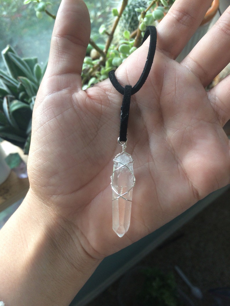 Rogue One Jyn Erso Inspired Kyber Crystal Necklace Etsy
