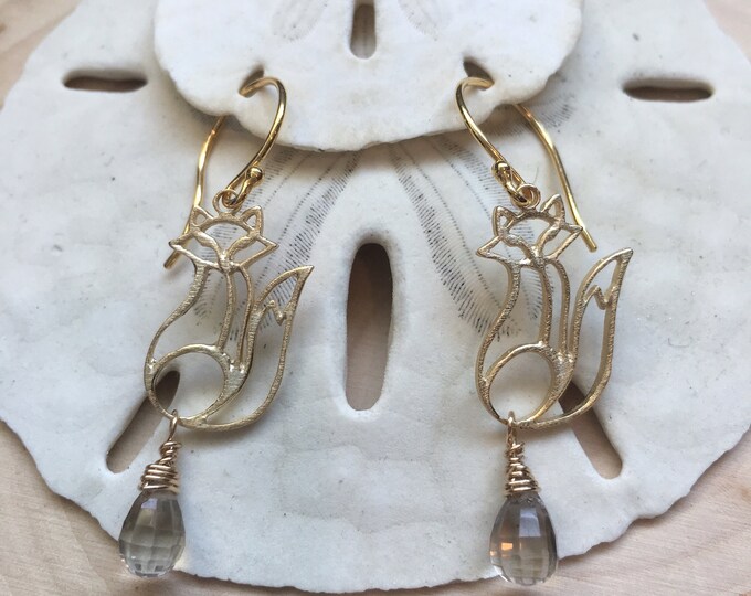 Cute Fox Smokey Quartz cottagecore earrings. Fox jewelry with a fox silhouette and fox tail. Perfect gift for fox lovers or fox gifts.