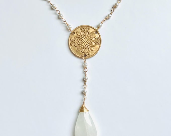 Four leaf clover necklace. Irish necklace with gorgeous Moonstone & pearl beads. Aesthetic necklace that is the perfect thoughtful gift.