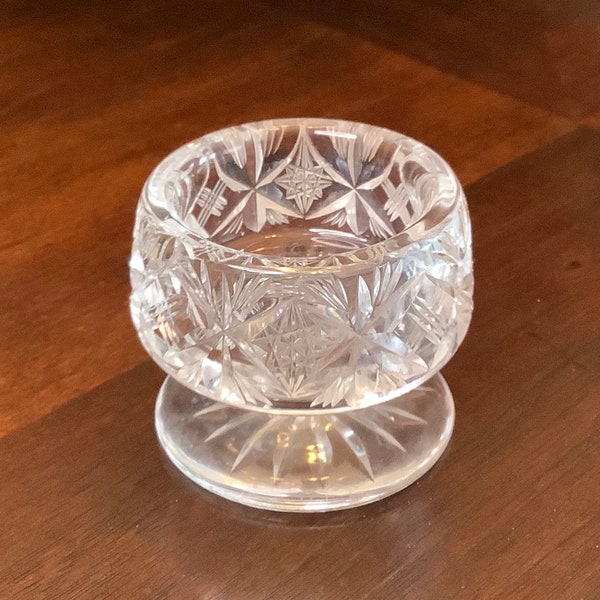 Gorgeous Signed Libbey American Brilliant cut glass pedestal salt dish cellar dip