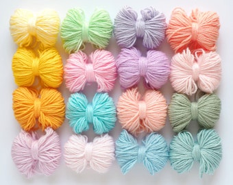 Acrylic Yarn Set - Pastel Tone - DK Yarn - 16 Colors - Yarn Kit - Yarn for Pompoms - Mini Yarn - Mini Skeins Set