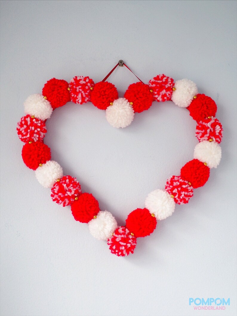 PompomWonderland Heart Wall Hanging - Thumbnail 3