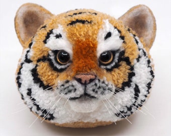 Pompom Tiger - Pompom Accessory - Pompom Keychain - Pompom Brooch - Gift For Pet Lovers