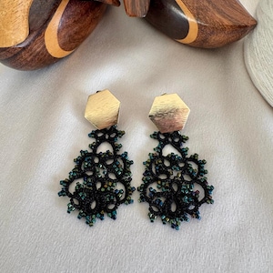 Tatting lace earrings