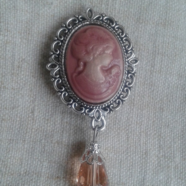 broche "camée rose"