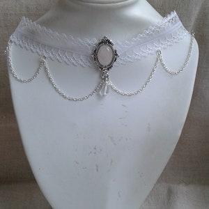 necklace &quot;white lace and rose quartz&quot;