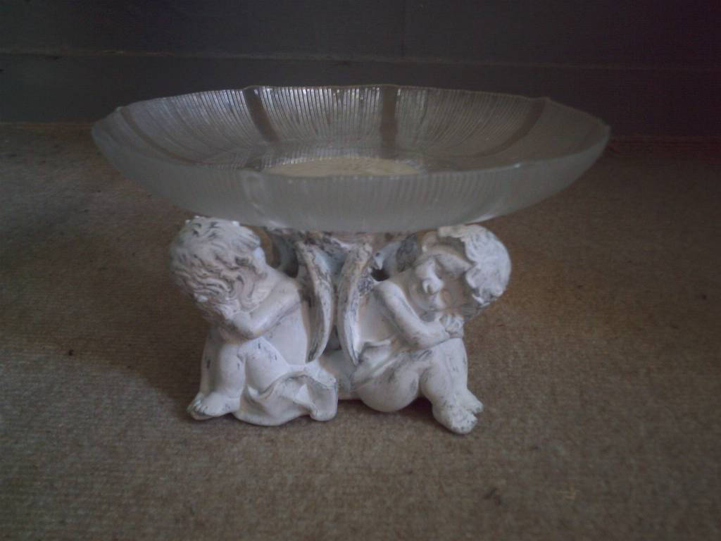 Petite Coupe Ange Patinée Blanche