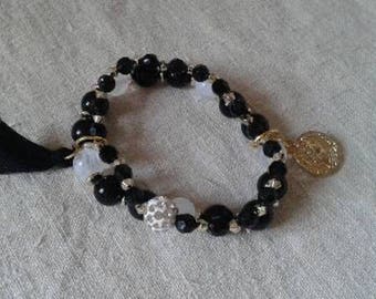Bracelet "beautiful black and white beads"