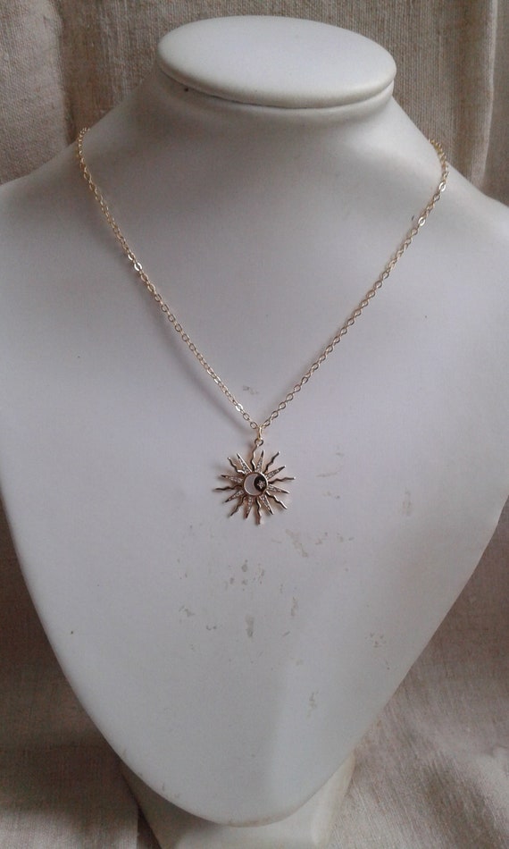 Collier ras de cou, plaqué or, 