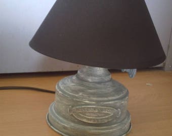 lámpara de queroseno, electrificada, gris Gustaviano patinada