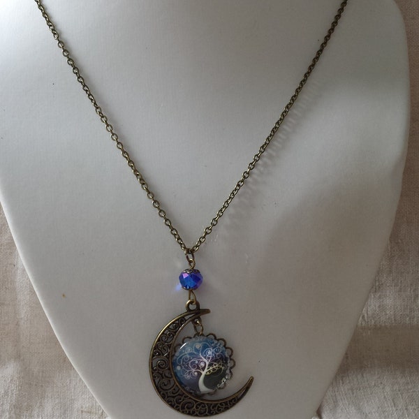 collier "croissant de lune et arbre"