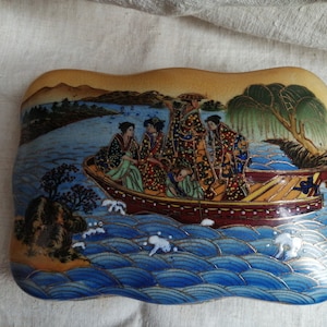 grande boite à bijoux, en porcelaine de Satsuma