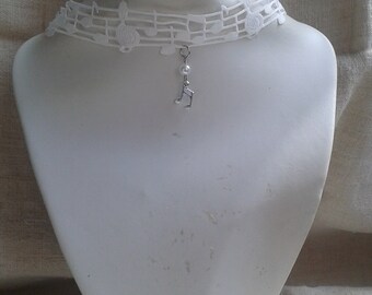 necklace "ribbon worn with white music"