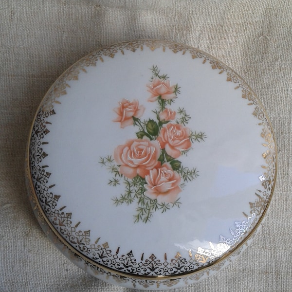 boite à bijoux fleurie, en porcelaine de Limoges