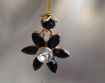 sleepy earrings "black rhinestone flower"