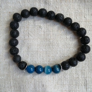 pulseira masculina &quot;contas de lava e ágata azul&quot;