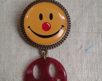 broche "smiley"