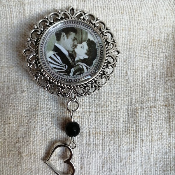 broche "Autant emporte le vent"