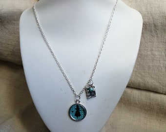 children's necklace "Alice in Wonderland"