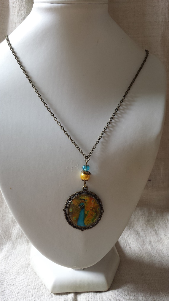 Peacock blue necklace best sale