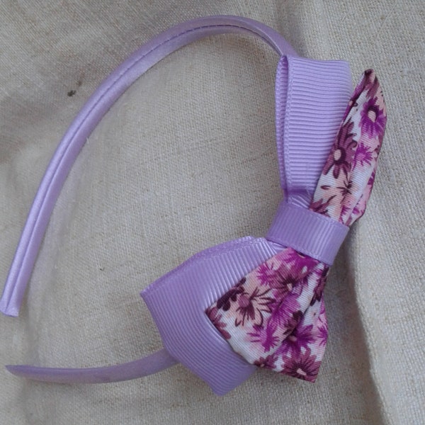 serre tête fleuri violet pour enfant