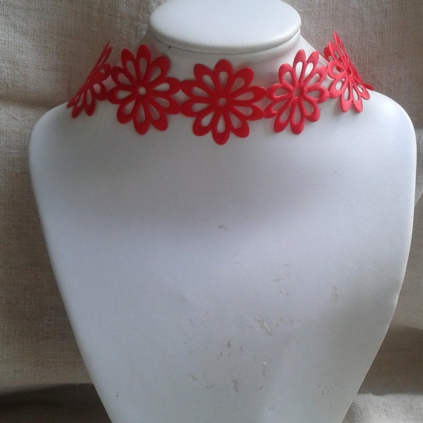 collier ras de cou "ruban fleurs rouges"