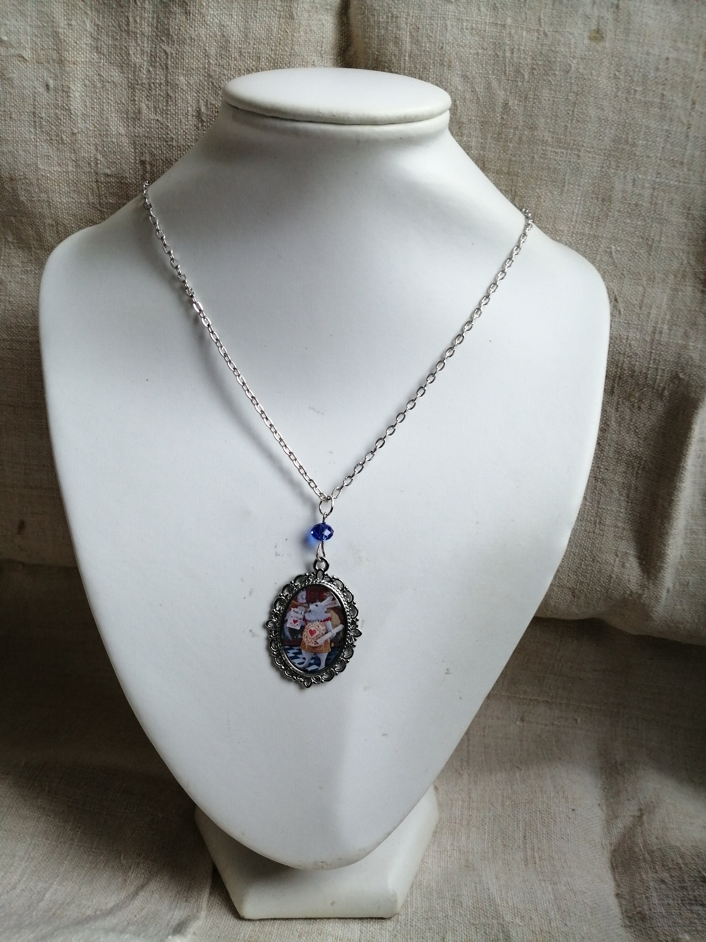 Collier Lollipops Thème Alice Au Pays Des Merveilles - Neuf Sans Boîte