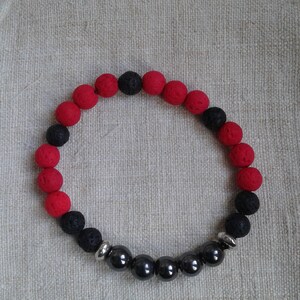 pulseira masculina &quot;contas de lava e hematitas&quot;