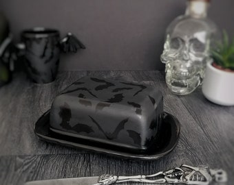 Bat Butter Dish, Bats dome plate, Matte Black, Gothic Gift, Creepy dishes, Halloween homeware, Hand painted ceramic, Unique Kitchen Design