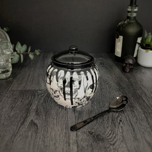 Skull Sugar Pot, Sweetener Storage, Large Skulls Bowl, Gothic Kitchen Pot, Tea Coffee Salt, Home Gift, Hand Painted Ceramic, Weird Wonderful