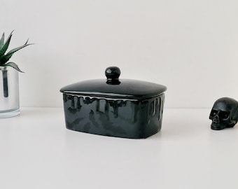 Bat Butter Dish, Bats Dome Bowl, Matte Black, Gothic Gift, Creepy Dishes, Halloween Homeware, Hand Painted Ceramic, Unique Kitchen Design