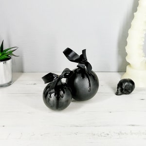 Christmas Baubles, Matte Black Skulls, Alternative Decoration, Gothic Skull, Xmas Bulb, Ceramic Tree Decor, Hand Painted, Weird Wonderful