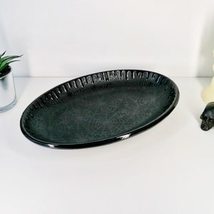 Matte Black Webs, Gothic Emo Platter, Ceramic Oval Plate, Large Serving Dish, Food Sharing Plates, Unique Web Design, Weird Wonderful Roast